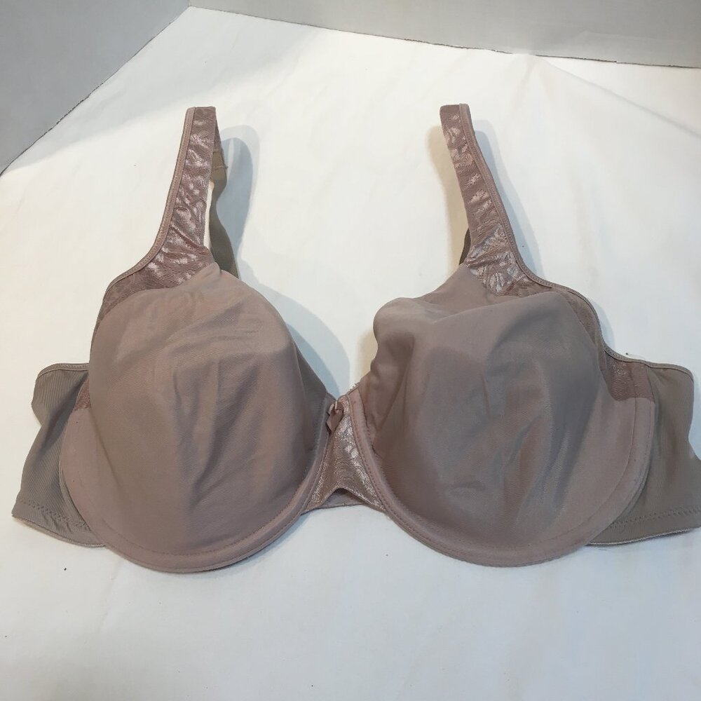 Playtex  Secrets  underwire bra sz 44c no padding beige